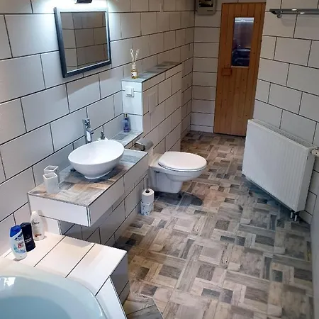 公寓 Saechsische-schweiz-ferienhaus-wohnung-1-mit-elbblick-sauna-und-kamin 柯尼希施泰因易北