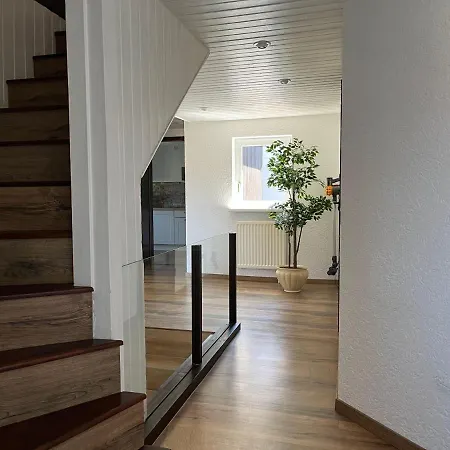 Saechsische-schweiz-ferienhaus-wohnung-1-mit-elbblick-sauna-und-kamin