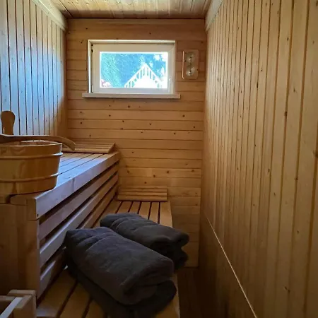 Saechsische-schweiz-ferienhaus-wohnung-1-mit-elbblick-sauna-und-kamin * Konigstein an der Elbe