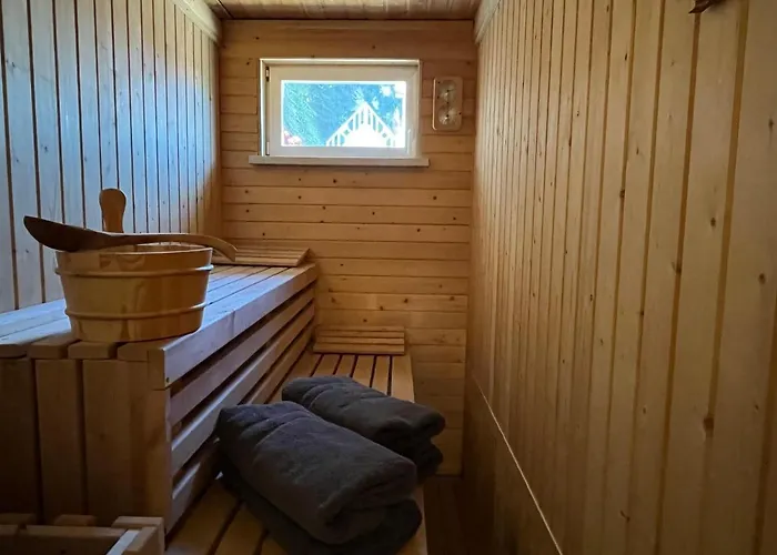Saechsische-schweiz-ferienhaus-wohnung-1-mit-elbblick-sauna-und-kamin * كونيجشتاين آن دير إلب